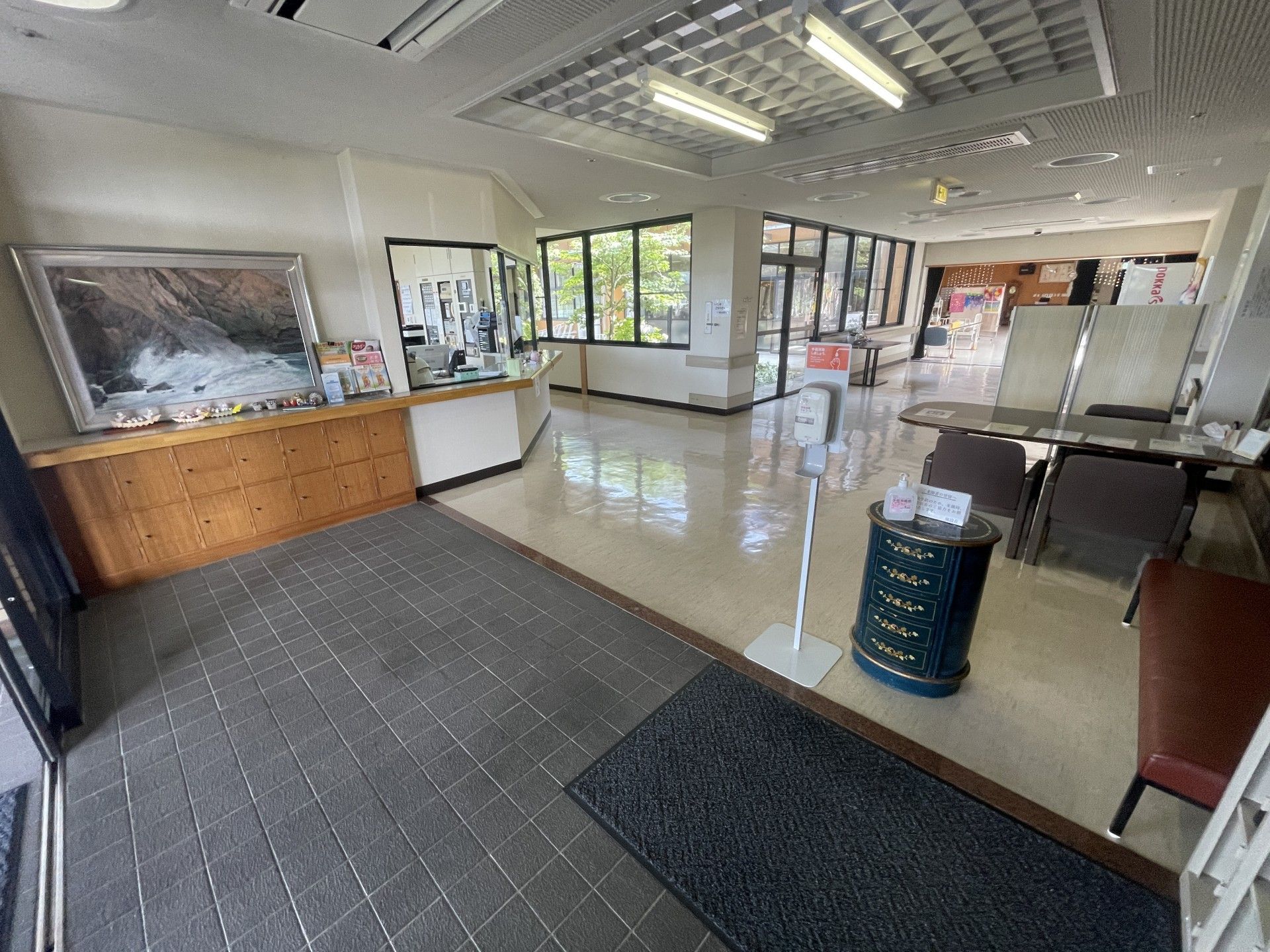 広々としたエントランス