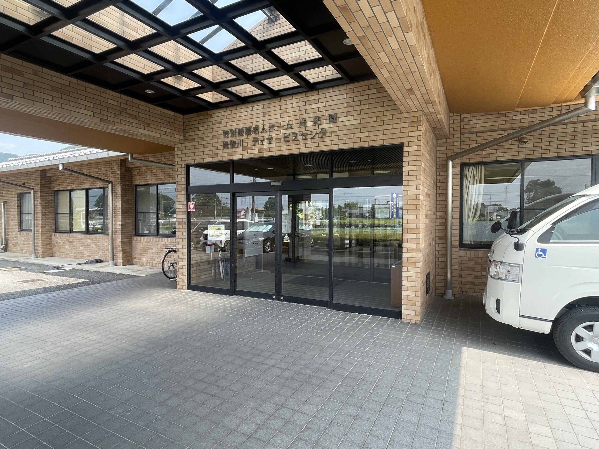 広いエントランス