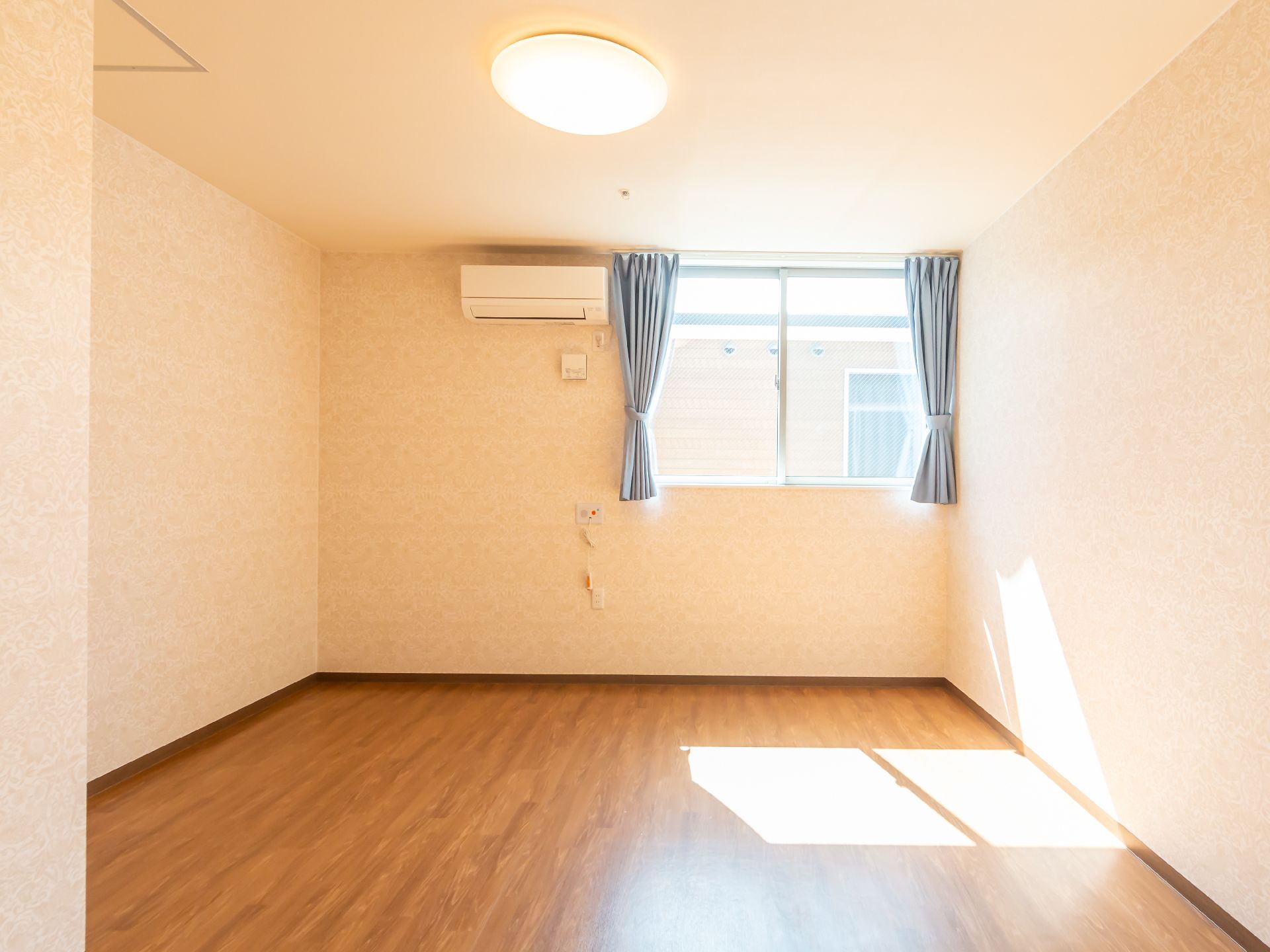 エアコンが設置された居室