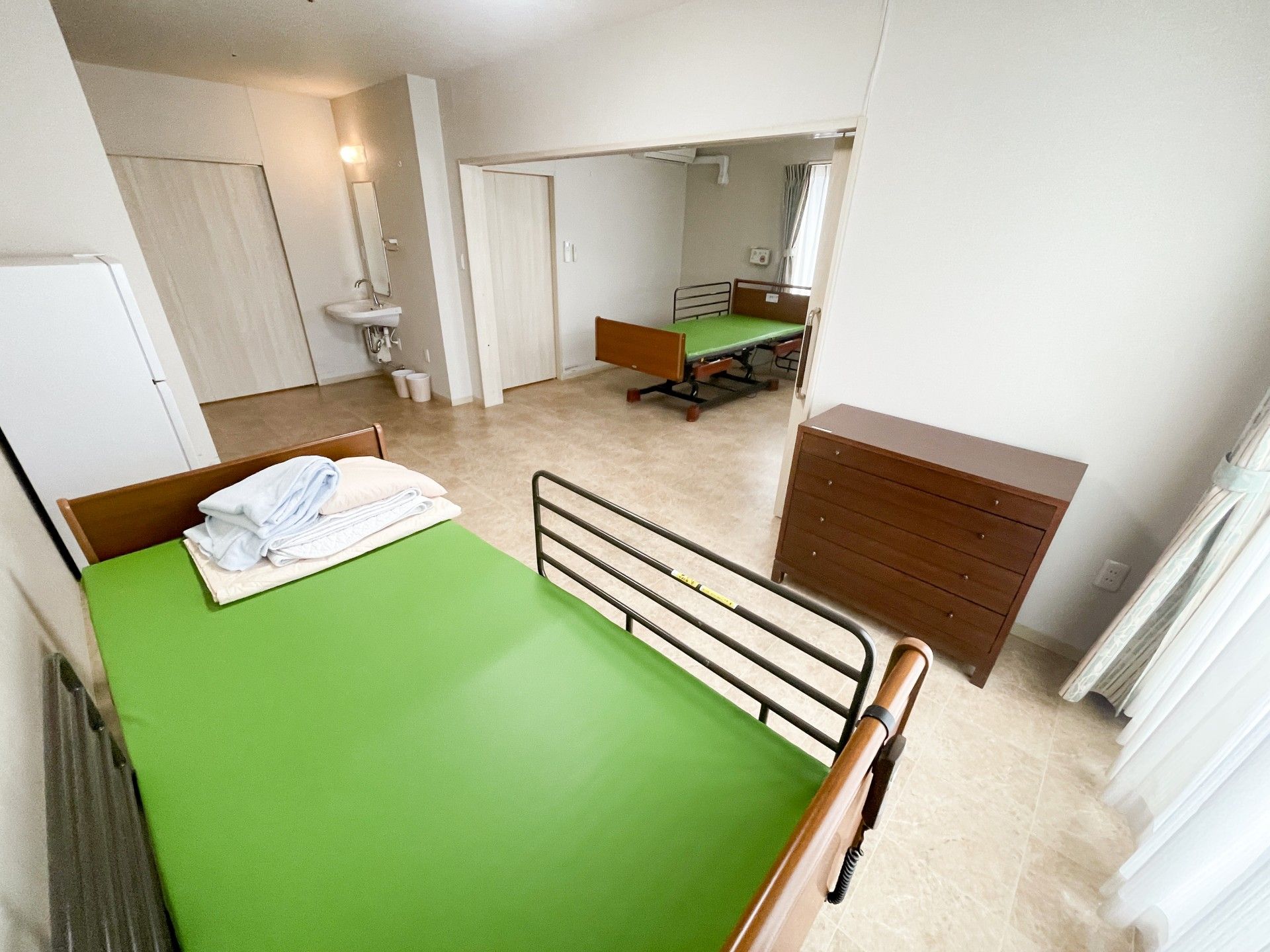 落ち着いた雰囲気の居室