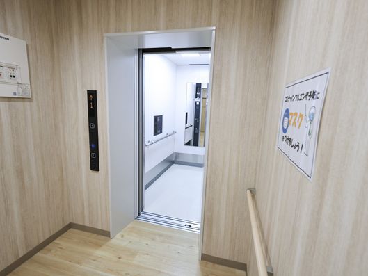 エレベーター