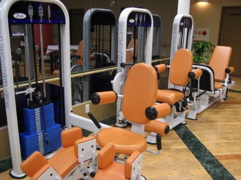 ラ・ナシカ かみいしのリハビリ。運動不足の解消に役立つ機器を完備している。