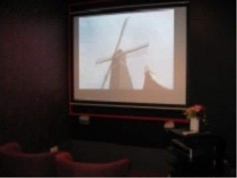 ラ・ナシカ かみいしのシアタールーム。ストレス解消に適した環境が完備されている。
