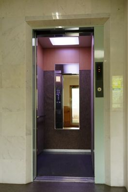 エレベーター