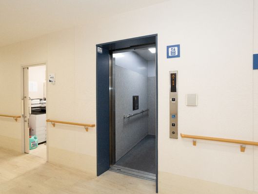 エレベーター