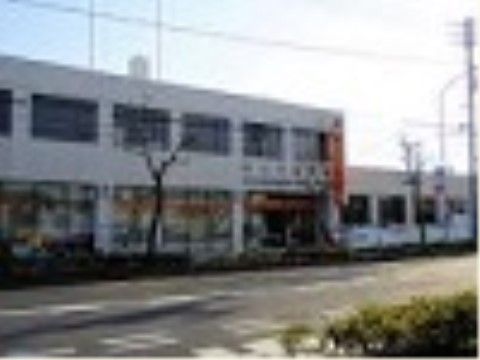 施設から徒歩圏内に郵便局が構えられている。離れて暮らすご家族の方とのやり取りや、ちょっとした書類の送付などを気軽に行うことができる。