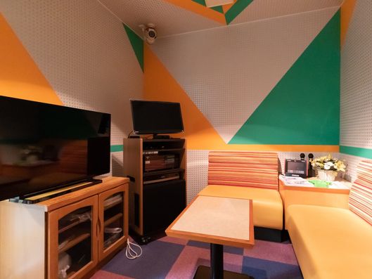 カラオケルーム