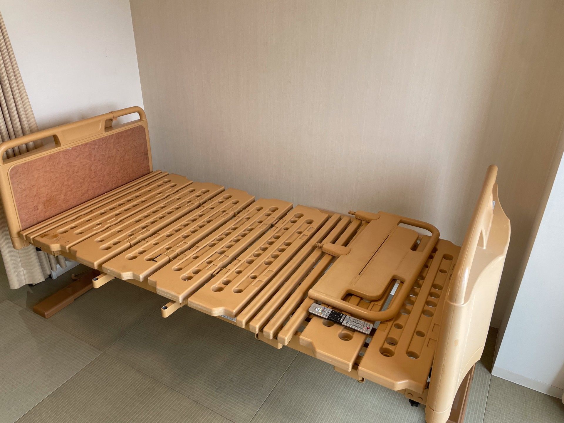 調整可能なベッド