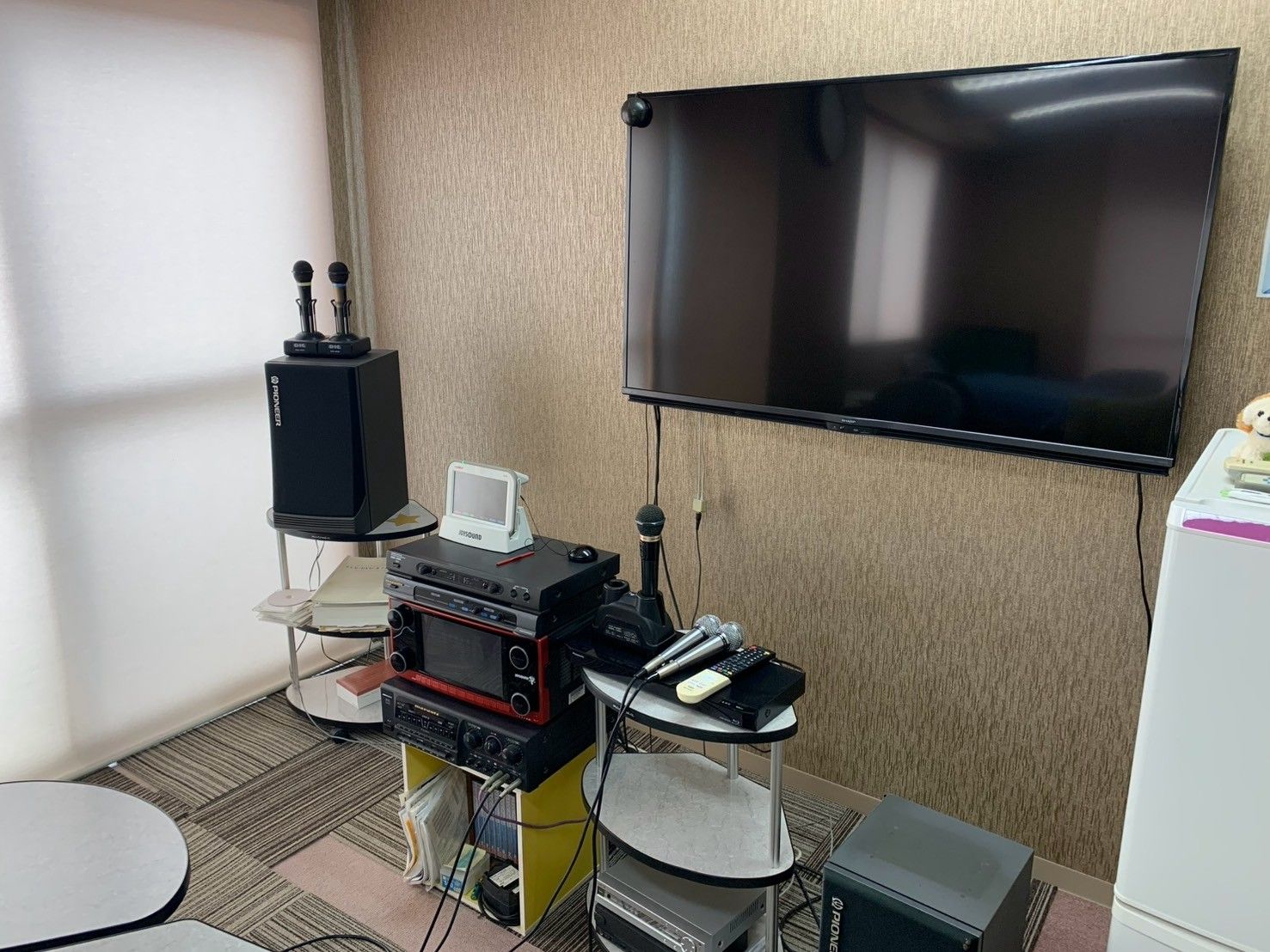 カラオケ設備のある部屋