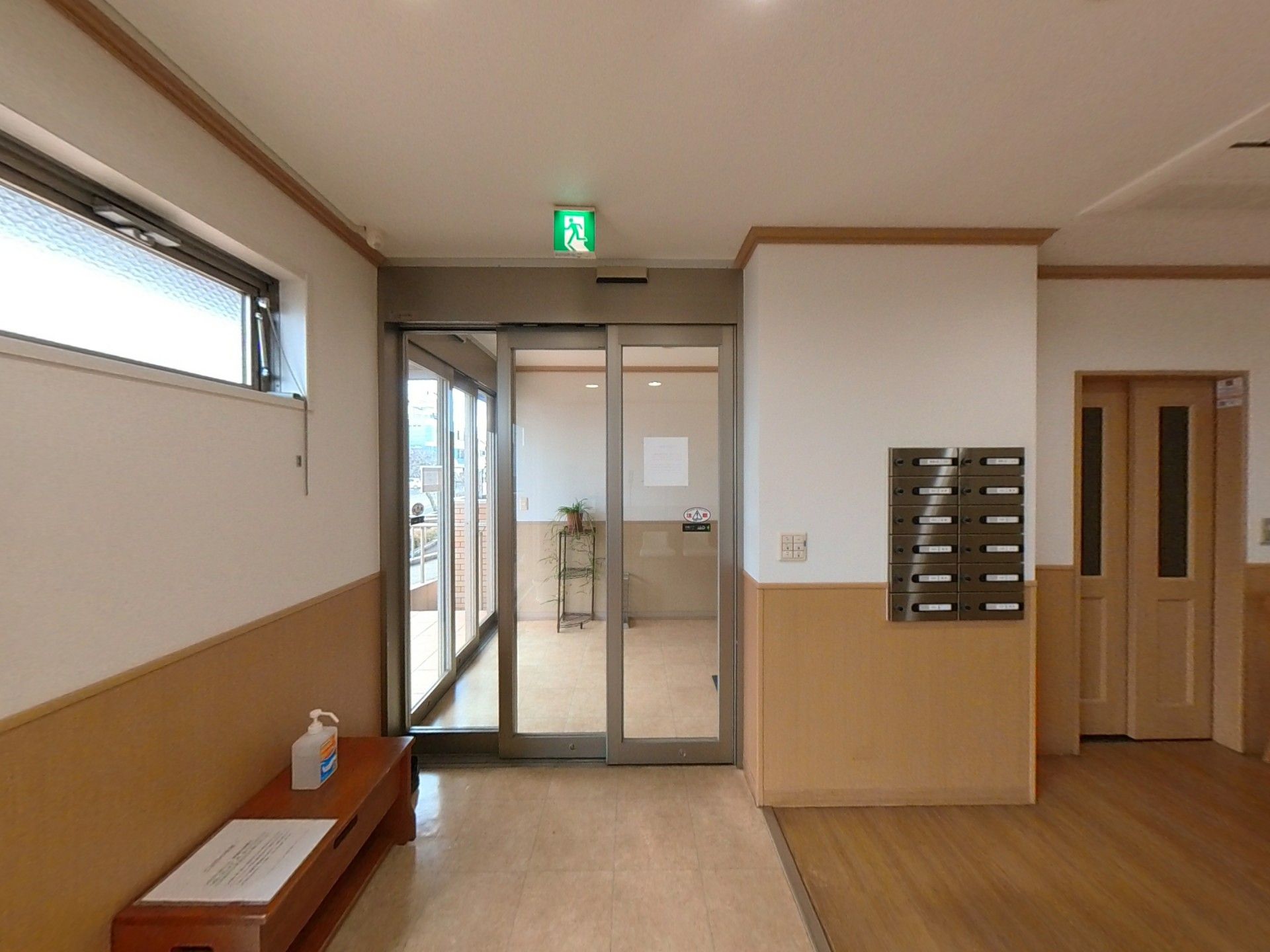 出入口の様子