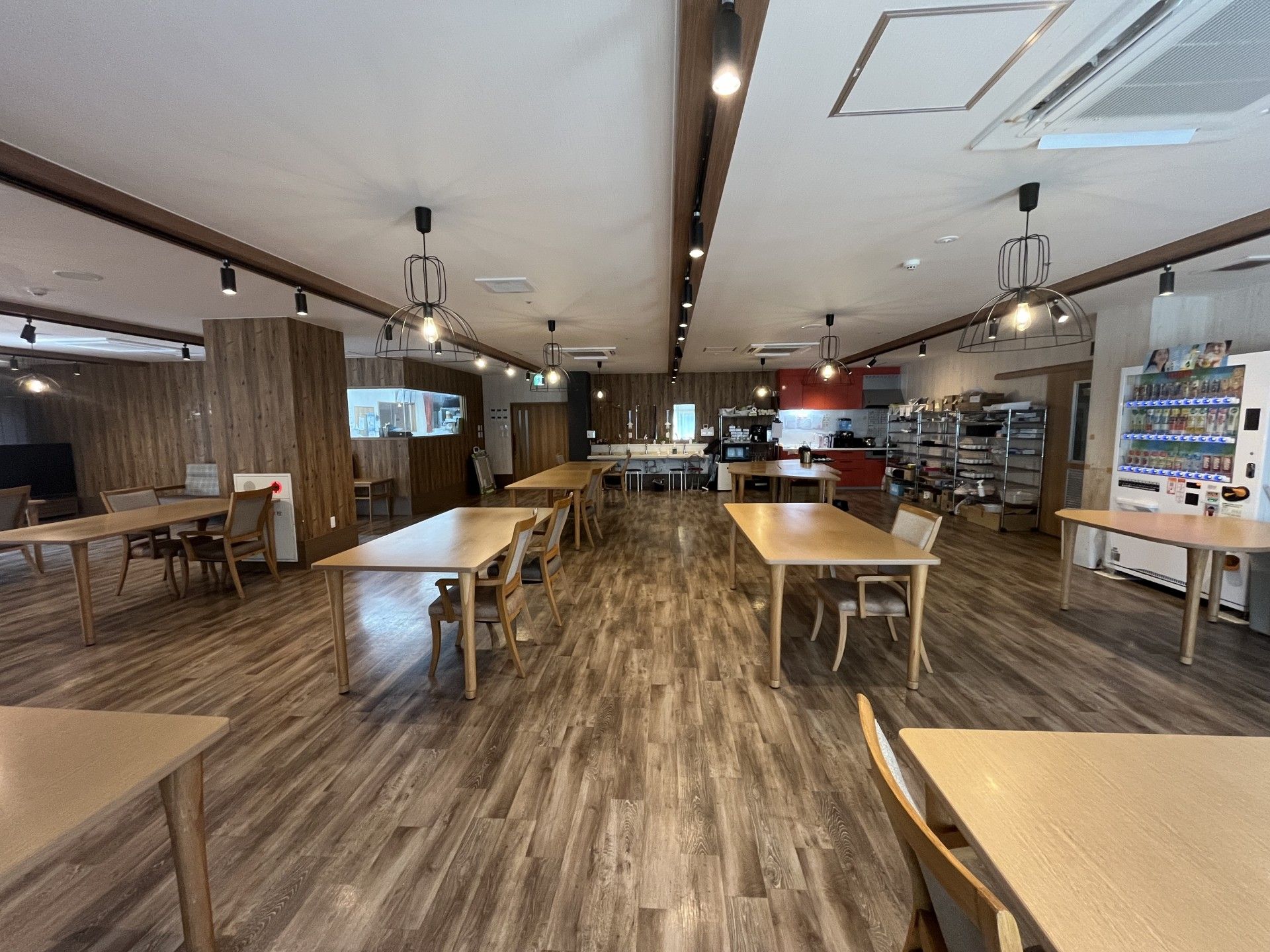 広々とした食堂