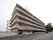 マンション風の5階建ての施設