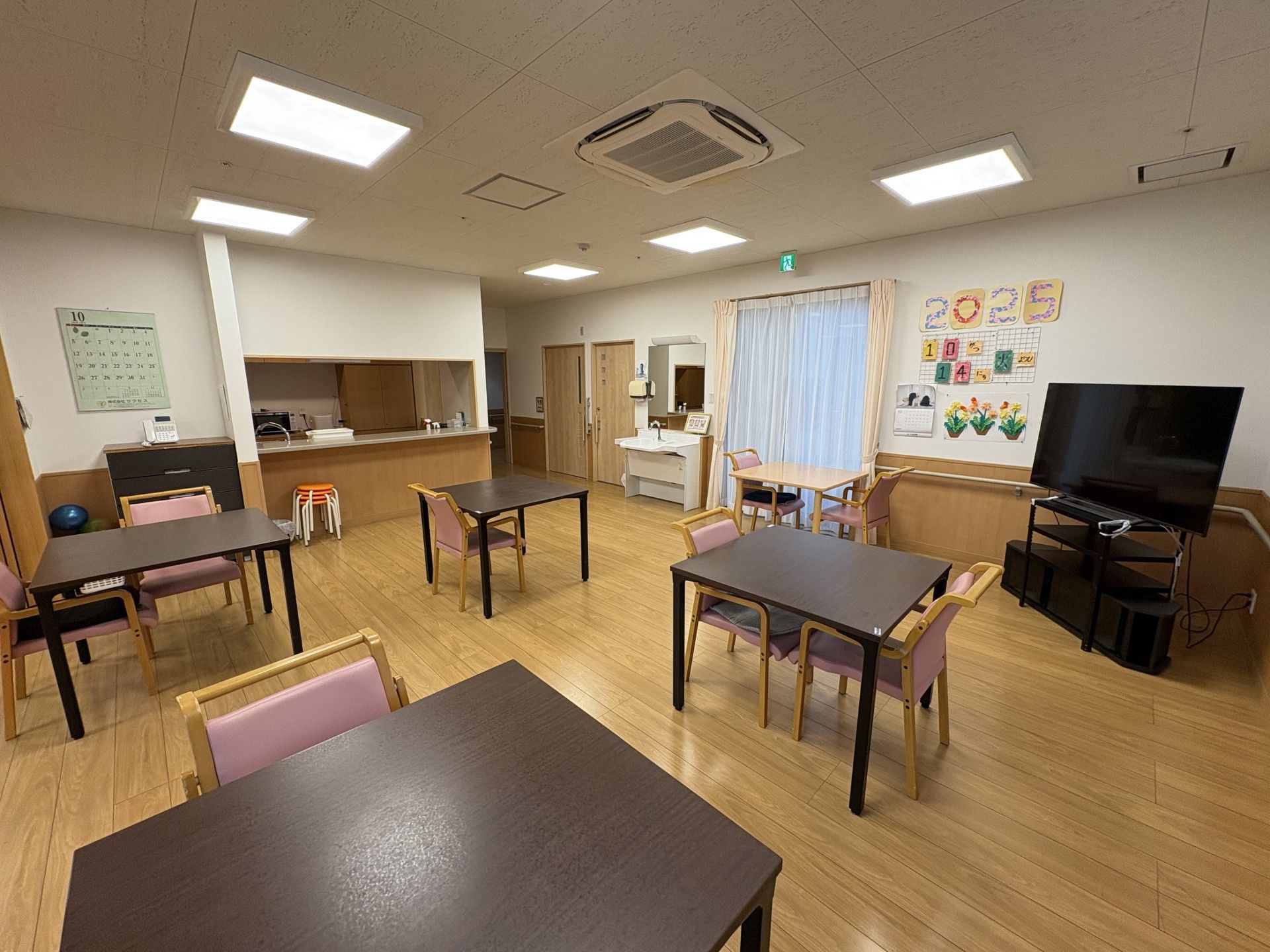 くつろぎの共有スペース