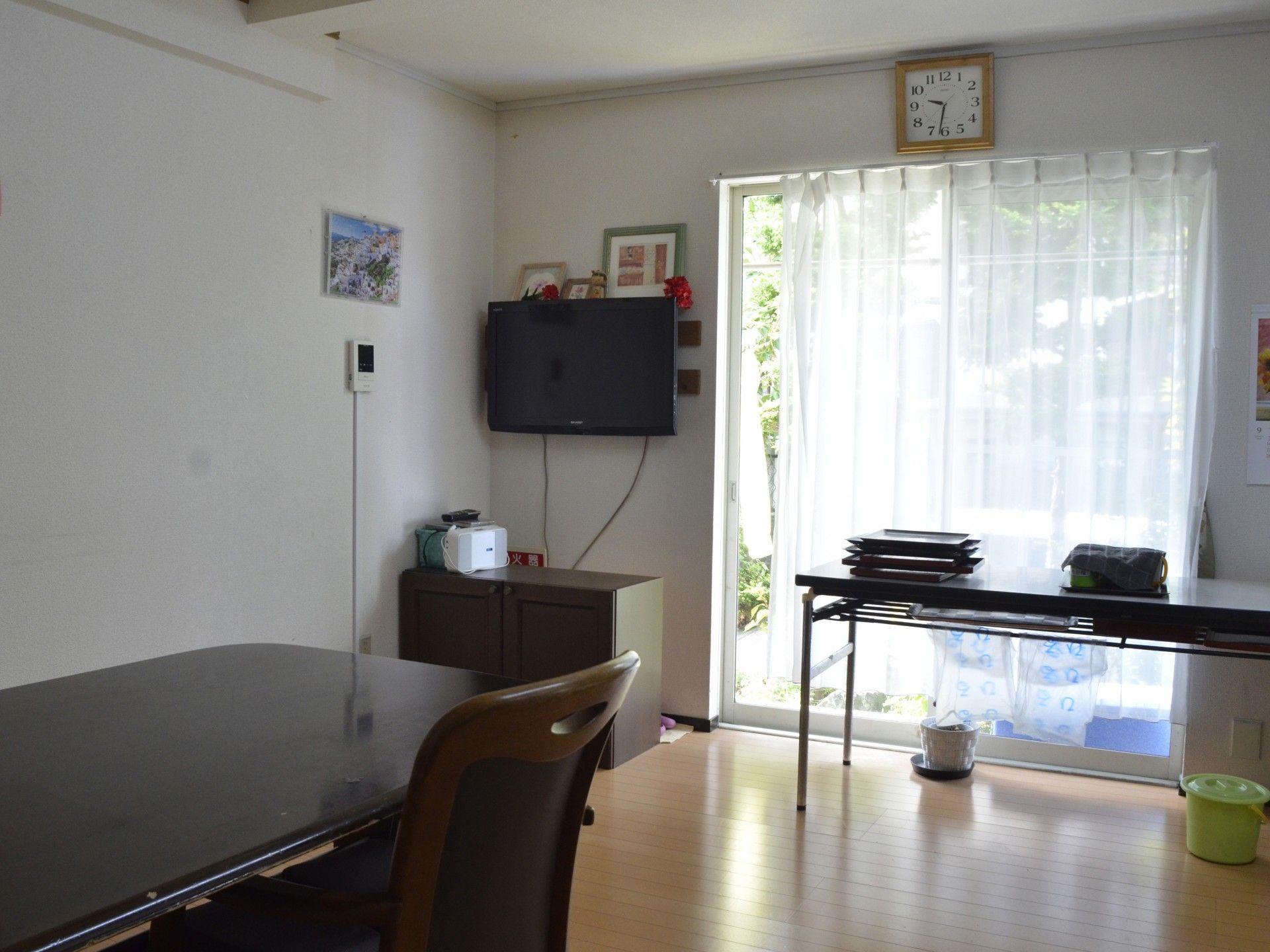 明るい部屋の一角