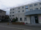 現代的な設計の介護施設外観