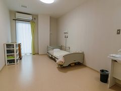 落ち着いた個室の様子