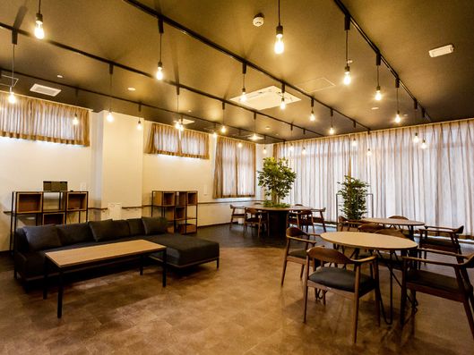 2F 共有スペース