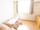 快適な明るい一人部屋の全景