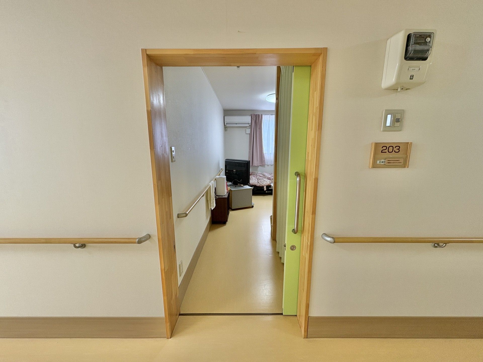 203号室の入口