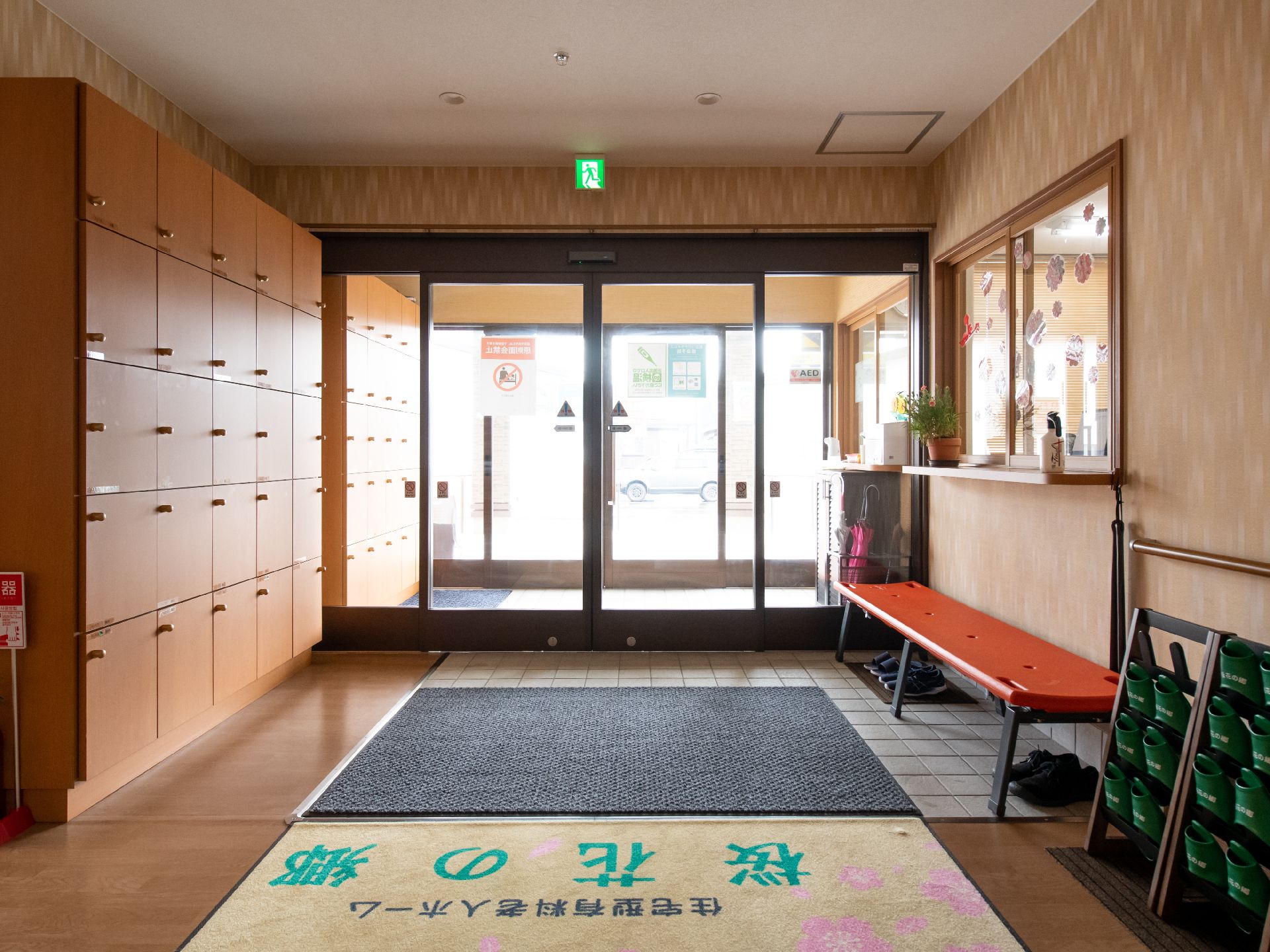 何かあったときに対応する、廊下に設置された受付