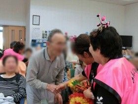 交流を楽しむ場面