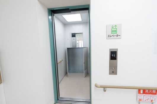 エレベーター