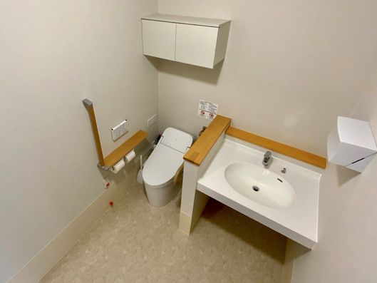 多目的トイレ