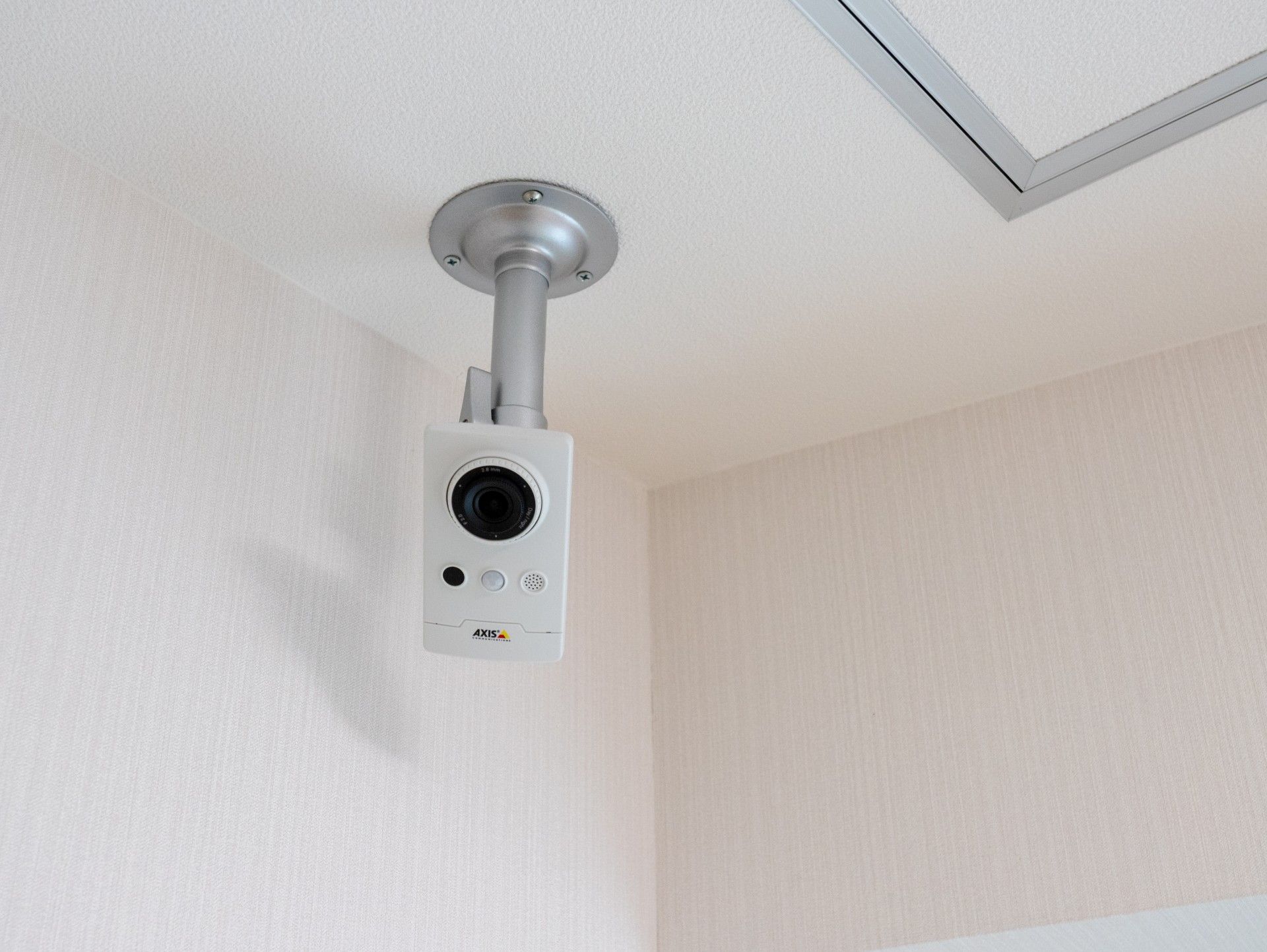 安全を見守るカメラ