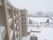 雪景色の建物外観