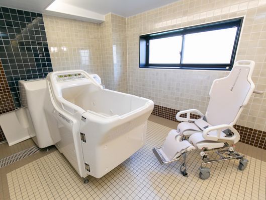 介護浴槽