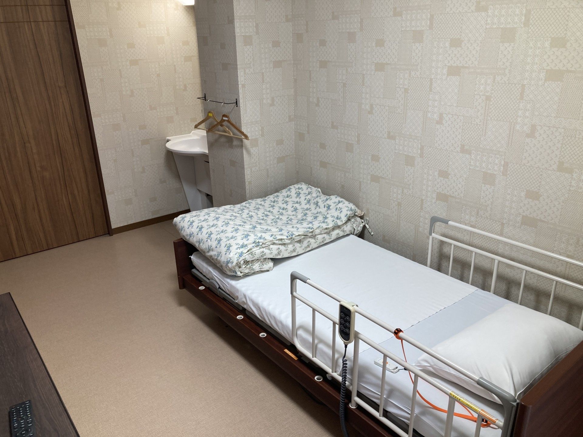 落ち着いた雰囲気の居室