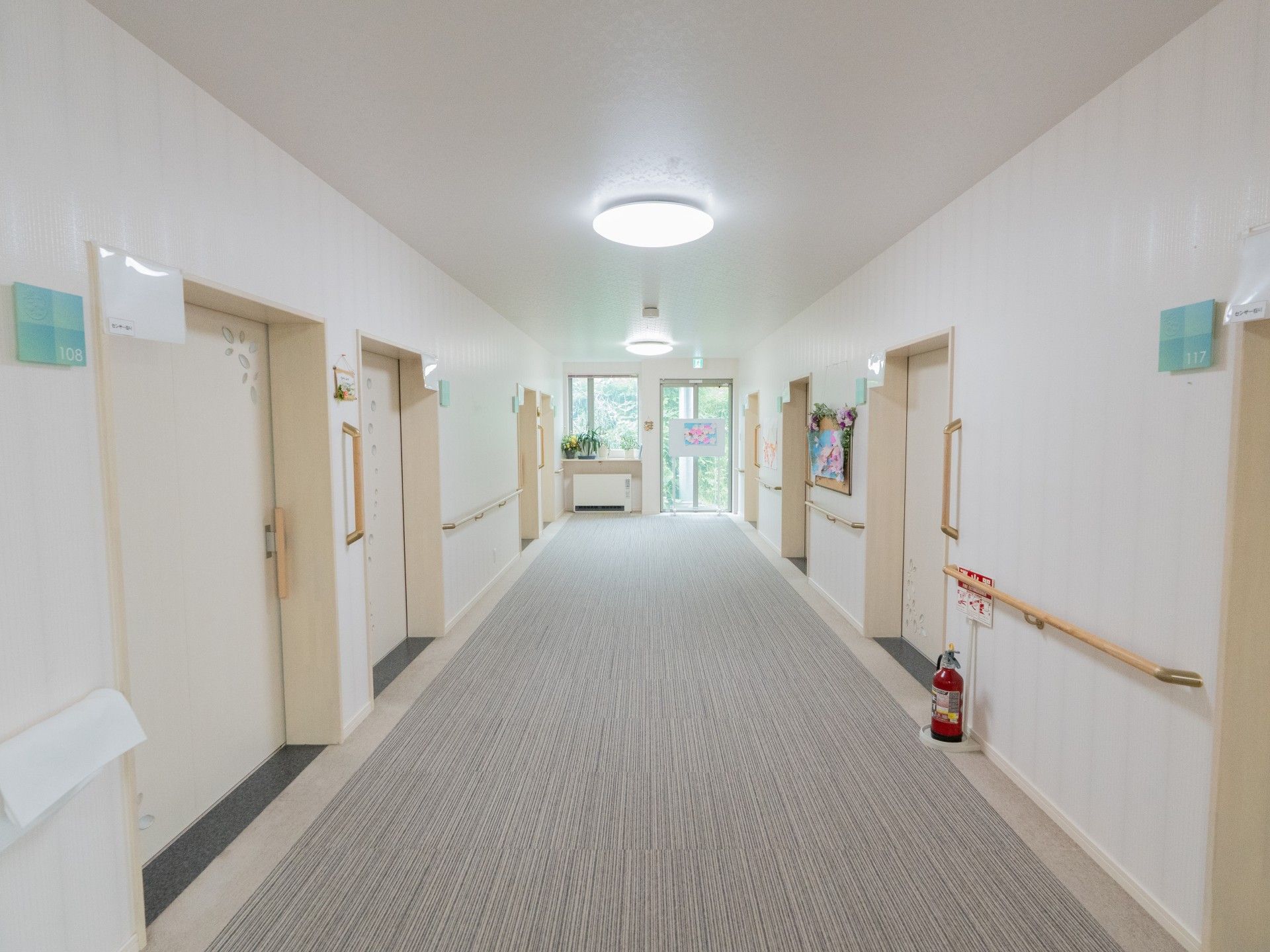 明るい廊下