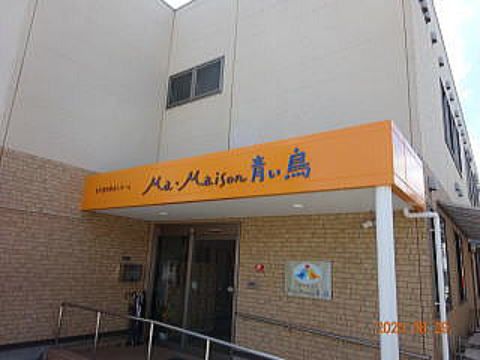 充実したエントランスの施設