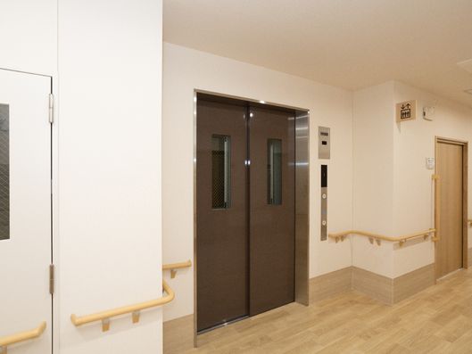 エレベーター