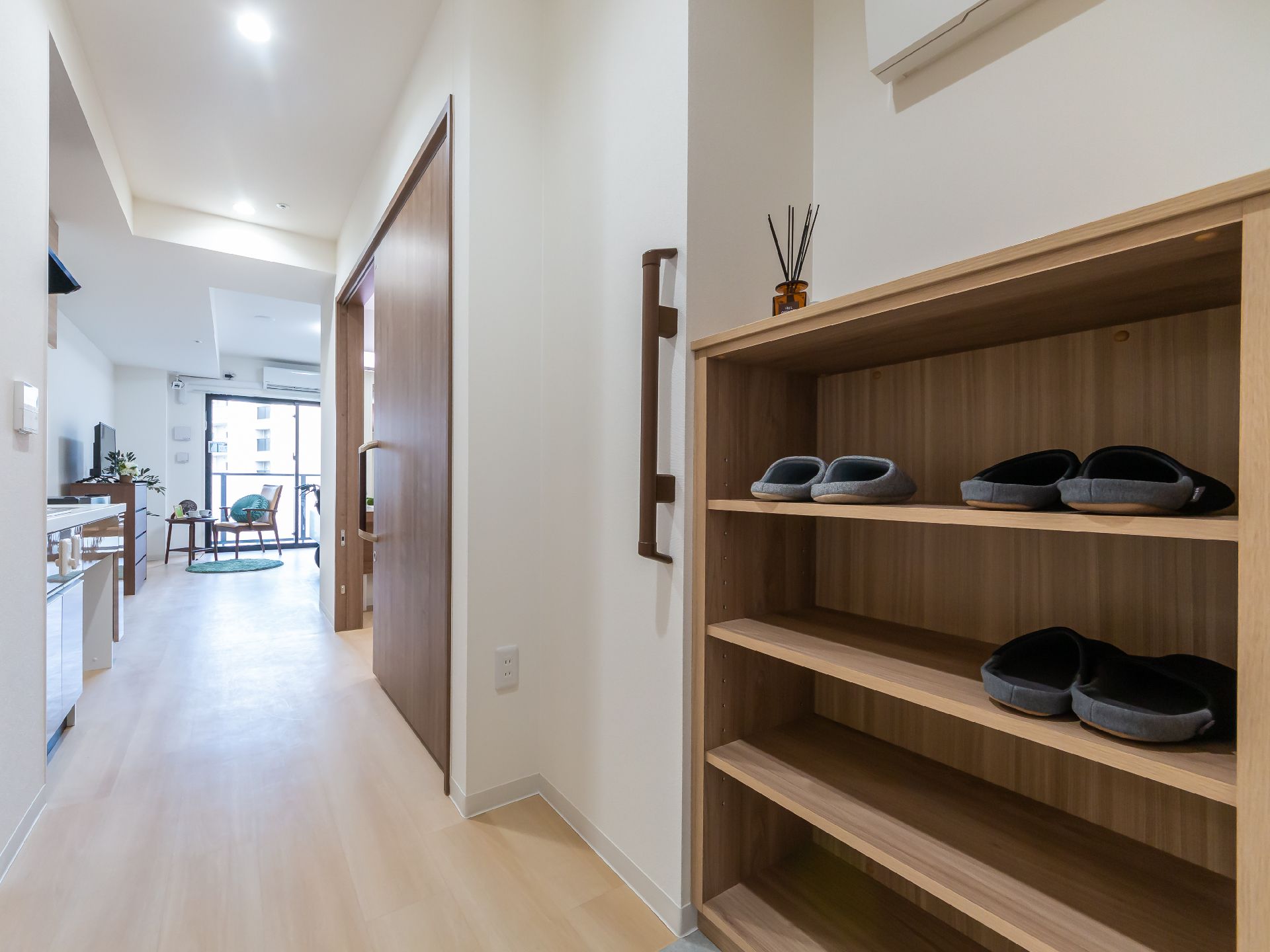 入居者と家族でコミュニケーションを取れるよう配慮された共有スペース