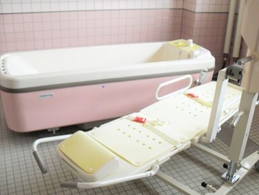 寝台浴