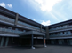 現代的なデザインの介護施設外観