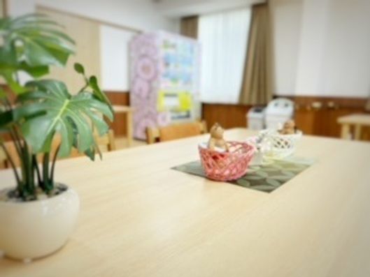 ダイニングテーブル