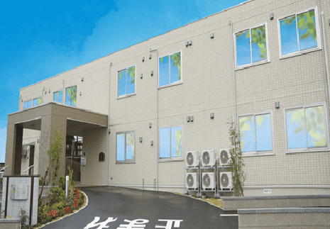 新しい居室の建物正面