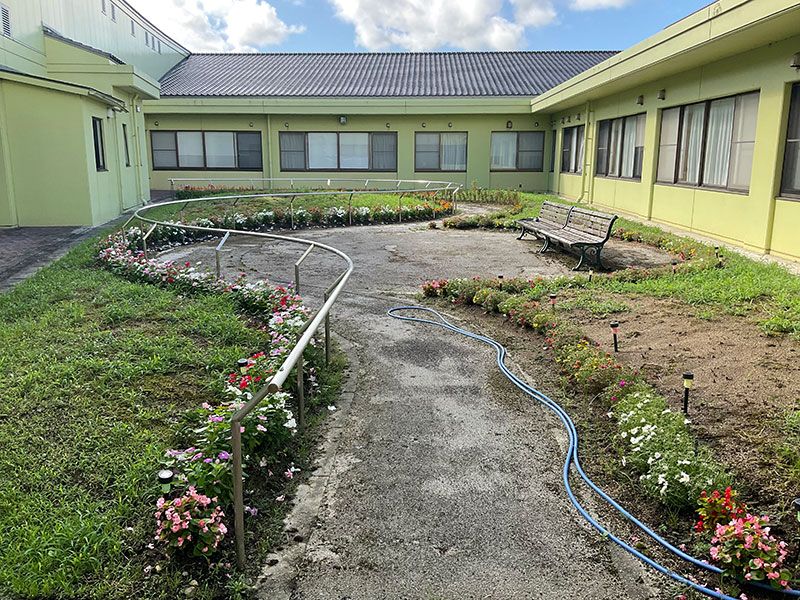 庭園付き施設の風景