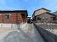 静かな住宅街にある介護施設