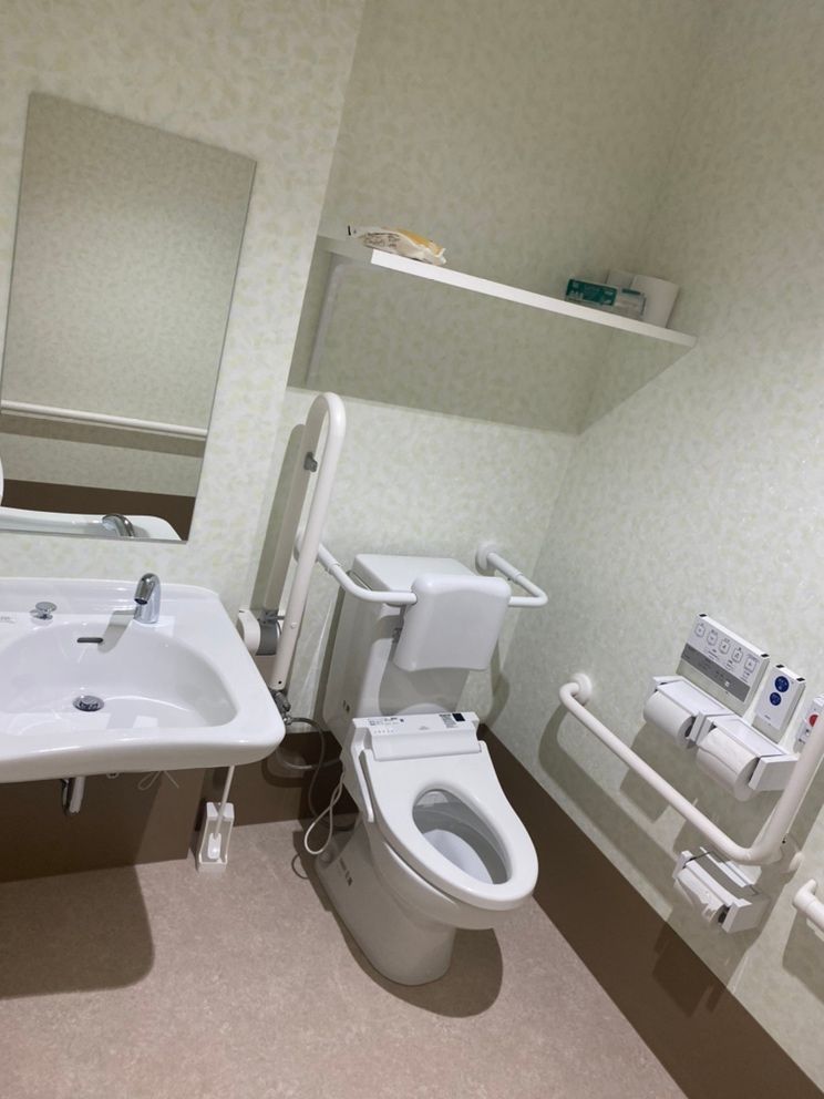 車椅子対応のトイレ設備