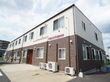 駐車場を設置した施設外観