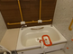 バリアフリーの浴室設備が整った部屋