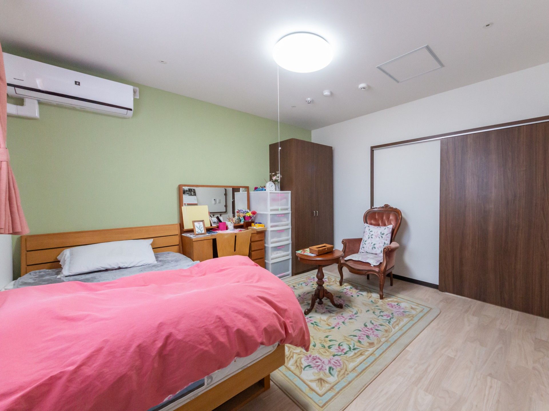 落ち着いた雰囲気の個室