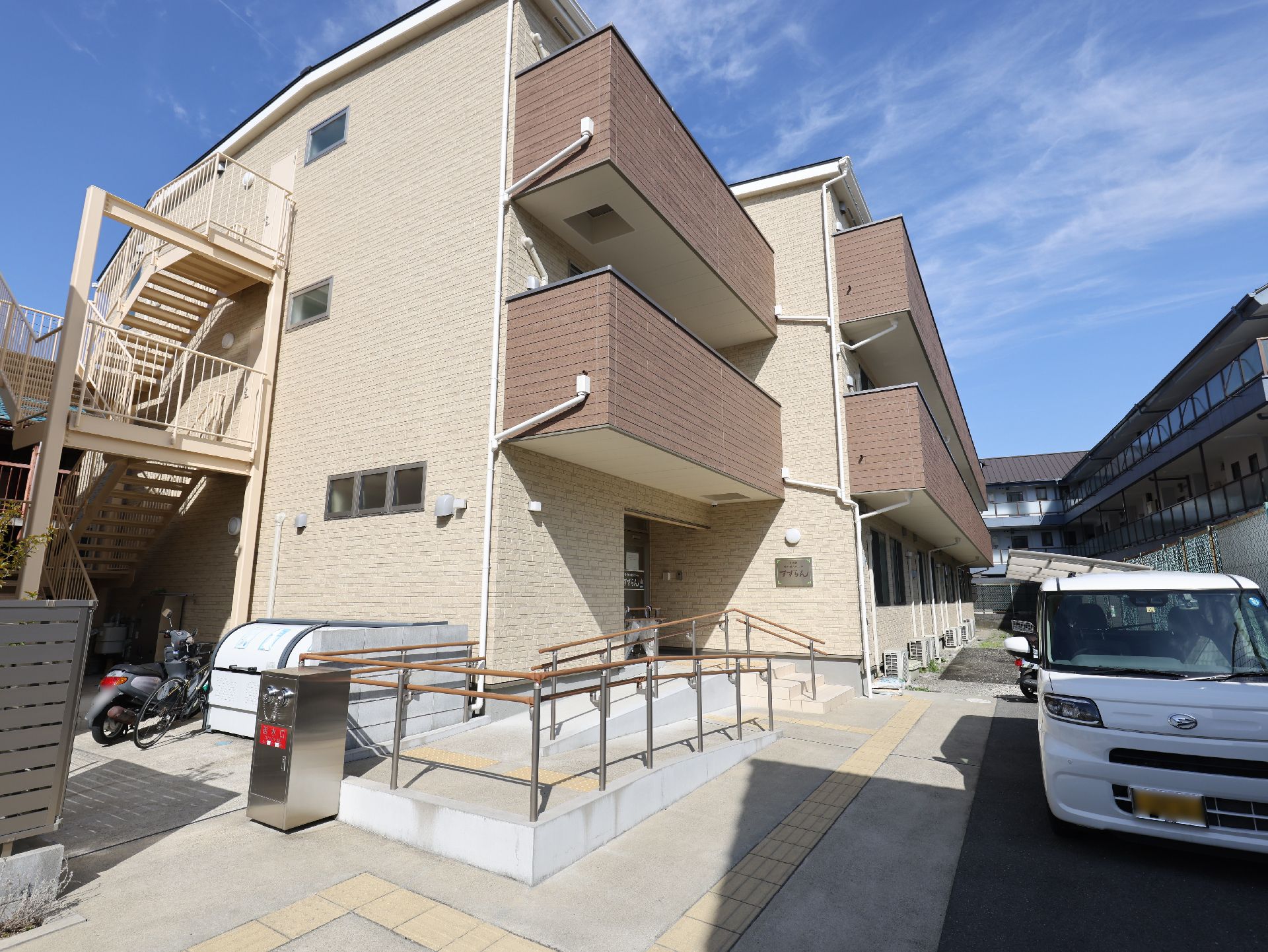 介護付き有料老人ホームの外観