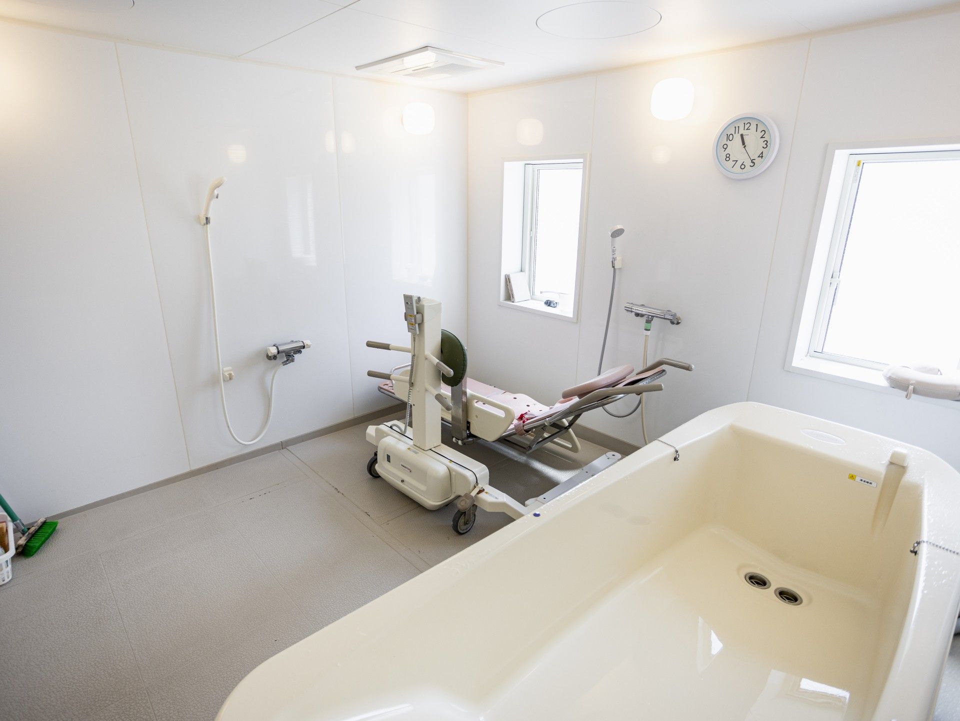 広々とした浴室