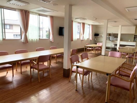 リビングダイニング