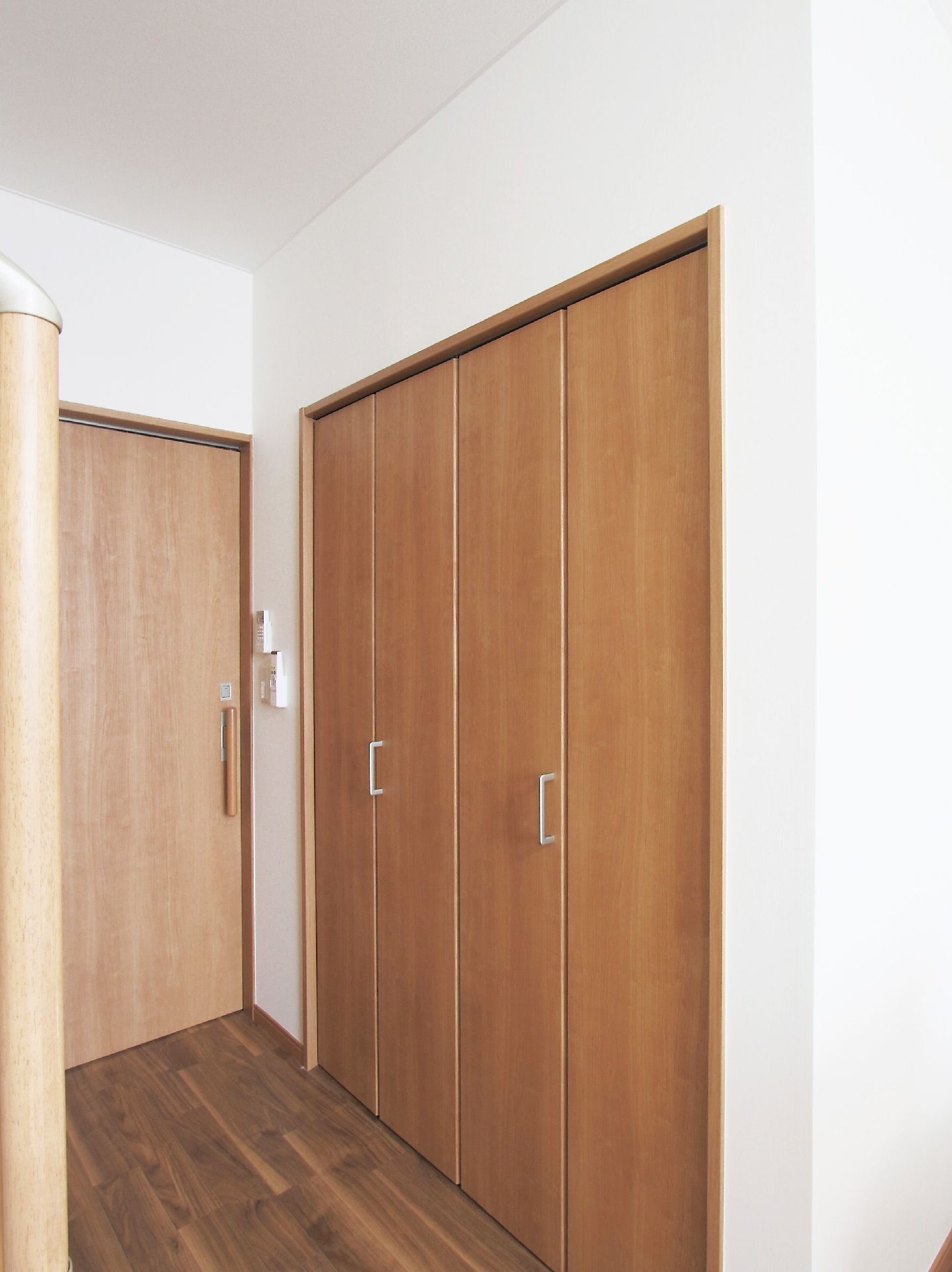 お洋服やお持ち物を保管できるクローゼット