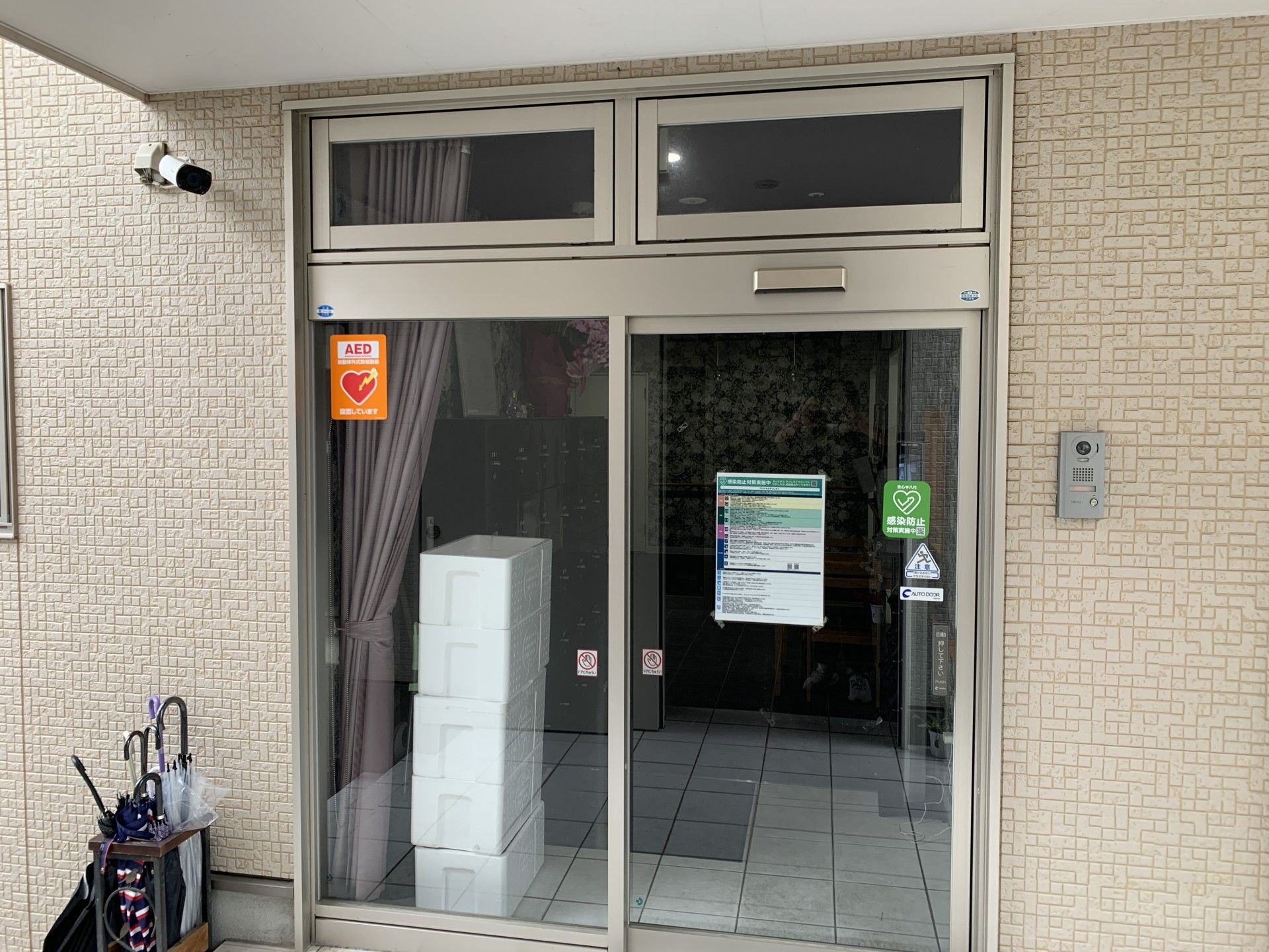 自動ドアの入口